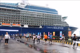 Đón 2.700 khách du lịch đầu tiên đến Huế bằng đường hàng hải năm 2024