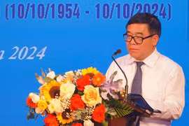 Tìm ra gần 50 ca khúc hay về Hà Nội