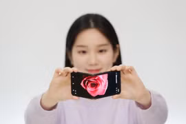 Samsung trình làng dòng sản phẩm màn hình gập của điện thoại thông minh