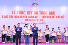 Nữ sinh lớp 7 giành giải đặc biệt cuộc thi 'Bác Hồ với thiếu nhi - Thiếu nhi với Bác Hồ'