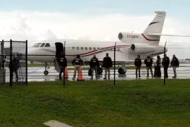 Chuyên cơ của Tổng thống Venezuela bất ngờ bị Mỹ tịch thu 