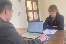 Lập biên bản người xúc phạm CSGT trên Facebook nhằm câu like, báo chốt cho người thân