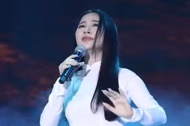 'Ngọc nữ bolero' Tố My thừa nhận đắt show sau khi hát nhạc phim 'Hai Muối'