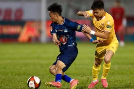 HAGL chờ quà bất ngờ để vượt bão