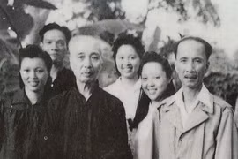 Duyên trời xe, cái que người buộc