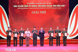 38 tác phẩm đoạt giải cuộc thi viết Bảo vệ nền tảng tư tưởng của Đảng lần thứ ba