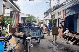 Những cuộc đời ven kênh