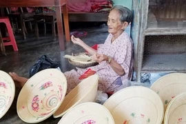 Nón ngựa miền di sản