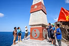 Tìm đảo ở… Côn Đảo: Đã tu sửa 3 điểm mốc cơ sở lãnh hải Việt Nam