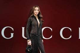 Hồ Ngọc Hà quyến rũ tại show Gucci ở Ý