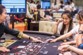 Đề xuất gia hạn thí điểm cho người Việt vào chơi casino