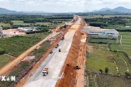 Triển khai Đợt thi đua cao điểm 500 ngày đêm hoàn thành 3.000km đường cao tốc