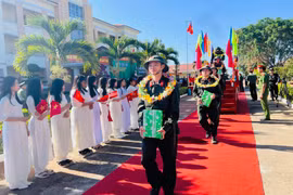 Thanh niên Gia Lai nô nức lên đường tòng quân