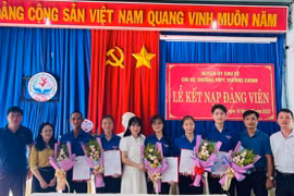 Chư Sê quan tâm phát triển đảng viên