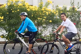 Sống chậm cùng những vòng xe