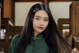 Bị so sánh khi song ca cùng Mỹ Linh, Phương Mỹ Chi nói gì?