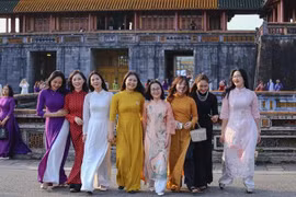 Thành phố ở Việt Nam: Huế dễ thương, Huế dịu dàng