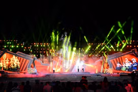 Tổng duyệt chương trình nghệ thuật đặc biệt “Giữ trọn lời thề”