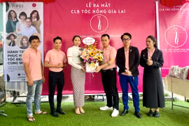 Ra mắt Câu lạc bộ Tóc Hồng Gia Lai