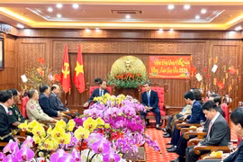 Đoàn cán bộ cấp cao tỉnh Preah Vihear thăm, chúc Tết tỉnh Gia Lai