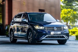 Cận cảnh Volkswagen Tiguan Platinum 2024 vừa ra mắt tại Việt Nam