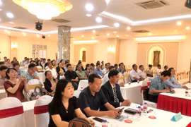 Các đại biểu tham gia Hội thảo Phát triển chăn nuôi và giải pháp về thức ăn chăn nuôi trên địa bàn tỉnh Gia Lai. Ảnh: Lê Nam