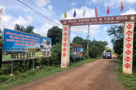 Thực hiện các chương trình MTQG, làng Plei Thơh Ga B , xã Chư Don đổi thay từng ngày và đang phấn đấu về đích nông thôn mới vào cuối năm 2024. Ảnh: Lê Nam