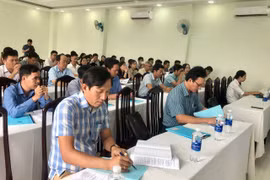 Các học viên tham gia lớp tập huấn “Phổ biến các quy định kiểm dịch thực vật đối với nông sản xuất khẩu sang thị trường Trung Quốc, EU và thị trường khác”. Ảnh: Lê Nam