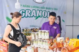 Giới thiệu sản phẩm đại ngàn Tây Nguyên với người dân phố biển 