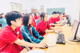 Cuộc thi Olympic tiếng Anh trên Internet năm học 2024-2025