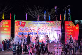 Đak Đoa tổ chức dạ hội cồng chiêng mừng Xuân mới