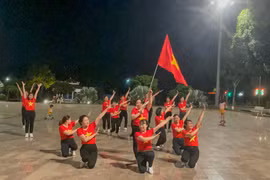 Trên 150 phụ nữ Đak Pơ giao lưu dân vũ thể thao 