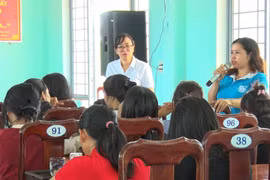 Chư Prông ra mắt câu lạc bộ nói không với nạn tự tử