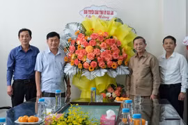 Trưởng Ban Tuyên giáo Tỉnh ủy Huỳnh Thế Mạnh thăm, chúc mừng các cơ quan báo chí tỉnh Gia Lai 