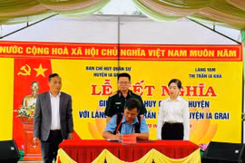 Ban Chỉ huy Quân sự huyện Ia Grai kết nghĩa với làng Yam
