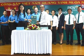 Liên đoàn Lao động tỉnh Gia Lai và BIDV Nam Gia Lai ký kết quy chế phối hợp 