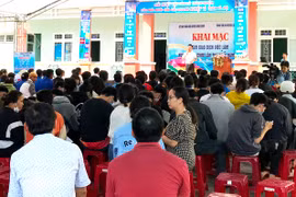 Gần 300 lao động huyện Kông Chro tham gia Sàn giao dịch việc làm