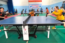78 tay vợt tham gia Giải Bóng bàn “Tranh cúp Tùng Sport” 
