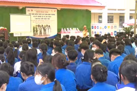 650 học sinh được tập huấn kiến thức an toàn giao thông và kỹ năng lái xe an toàn