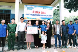 Tiếp sức đến trường cho học sinh nghèo huyện Chư Păh