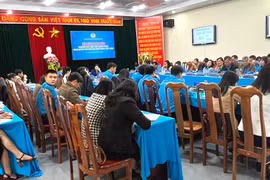 Cán bộ, đoàn viên nghiên cứu, học tập Nghị quyết Đại hội XIII Công đoàn Việt Nam