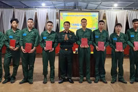 Pleiku gặp mặt, tặng quà 232 tân binh sẵn sàng lên đường nhập ngũ năm 2023