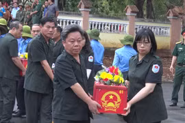 Cầu siêu anh linh anh hùng liệt sĩ quân tình nguyện và chuyên gia Việt Nam hy sinh tại Campuchia