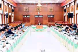 Tiếp tục đề cao vai trò, trách nhiệm nêu gương của cán bộ, đảng viên 