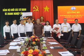 Công bố quyết định thành lập Đảng bộ Công ty TNHH Xổ số kiến thiết Gia Lai 