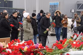 Khủng bố ở Nga: 134 người tử vong, hơn 500 người bị thương, quốc tế tưởng niệm các nạn nhân