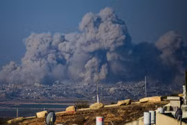 Hơn 200 mục tiêu bị tấn công, 109 người thiệt mạng trong ngày chiến sự bùng phát trở lại