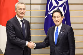 Nhật từ chối tham gia NATO
