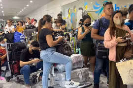 Philippines đóng cửa các sân bay 6 giờ trong ngày 17/5