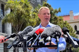New Zealand đã có ông Chris Hipkins làm thủ tướng 